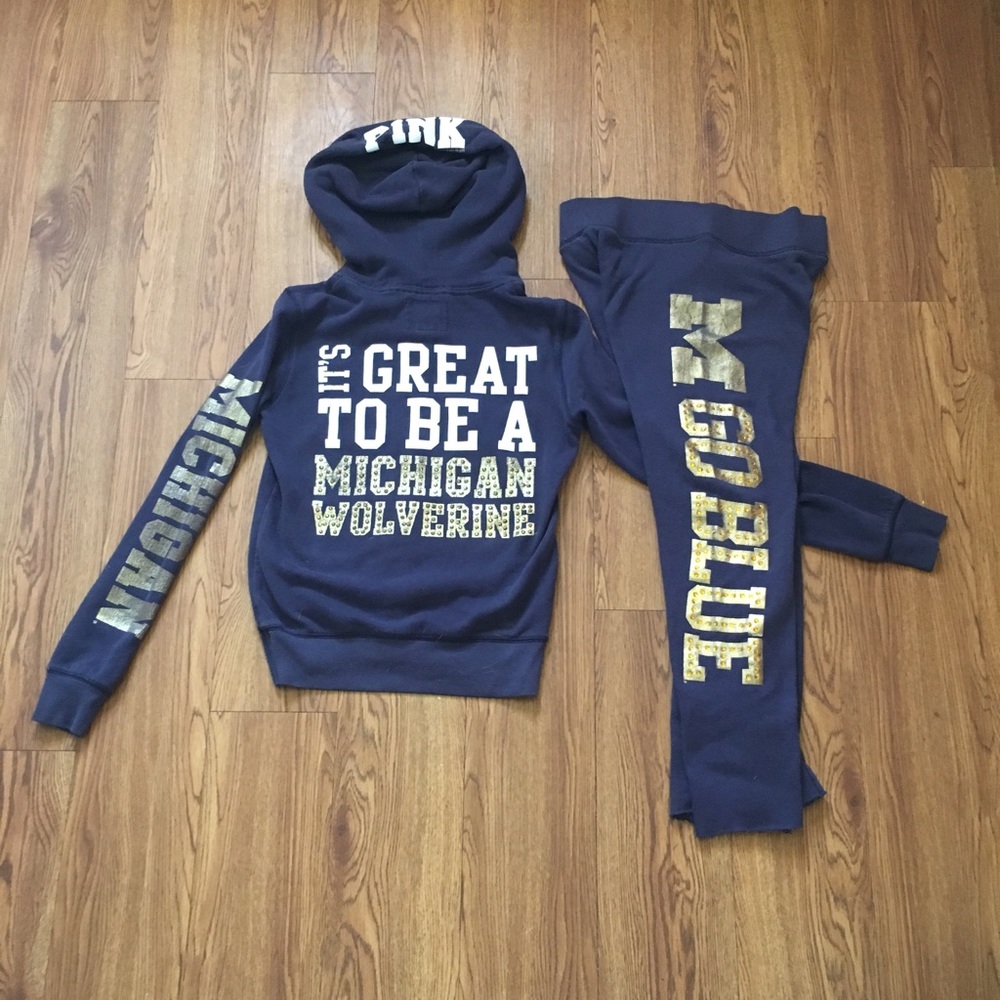 Vs pink Michigan set